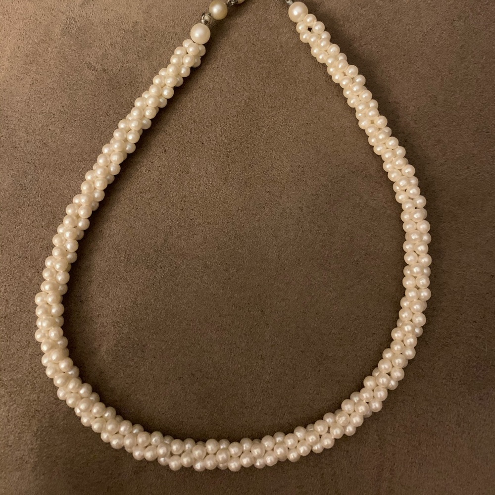 Vintage costume jewelry checker pearl necklace